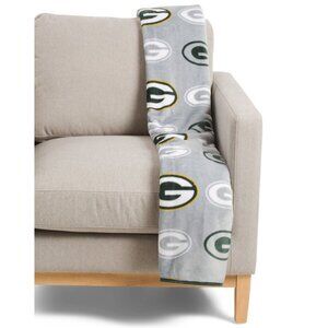 PEGASUS SPORTS Green Bay Packers Nfl Logo Ultra Cozy Oversized Throw Blanket